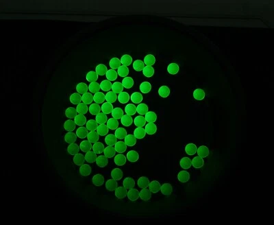 10 x URANIUM / VASELINE GLASS SMALL MARBLES (10 mm) SHOWING UV FLUORESCENCE - image 1 of 4