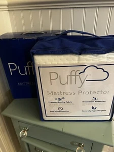 Protezione materasso impermeabile marca Puffy Twin XL taglia bambù/rayon KPROT1 nuovo - Foto 1 di 5
