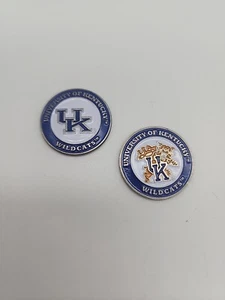 2 x Marcadores de pelotas de golf Kentucky Wildcats, nuevos - Imagen 1 de 4