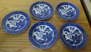 Lot of 5 Blue Willow Made in Japan Vintage 6" Dessert Plates - Picture 1 of 3