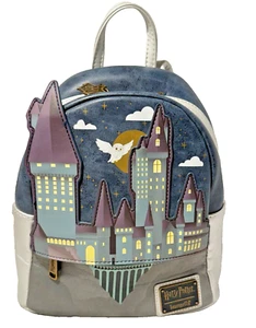 Disney HOGWARTS Loungefly Mini Mochila/Escuela de Magia y Hechicería Diseño - Imagen 1 de 11