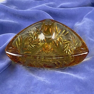Vintage Amber Glass Ashtray Triagle Shaped 6.5" - Picture 1 of 8