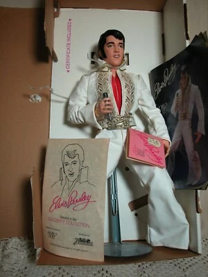 World Elvis Presley Vinyl Limited Edition Doll  Super Gold in box   21"  1984 - Image 1 of 4