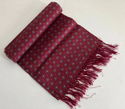 SMART DAPPER VTG 60S -70S GROSVENOR BY TOOTAL SCARF GEOMETRIC MOD GOODWOOD - Image 1 of 4