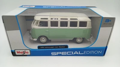  MAI31956G Maisto Volkswagen T1 Van Samba Minibus 1962 1/25 - Immagine 1 di 2