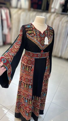 Vestido Thobe bordado para mujer palestina Tatreez Heritage mangas anchas Foto 1 de 4