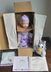 Disneyland Babies - Baby Daisy by Ashton Drake Galleries  - Picture 1 of 8