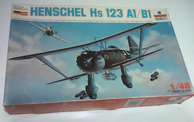 HENSCHELL HS 123 A1/B1 1:48 ESCI - Immagine 1 di 4