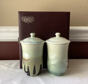Pair Of VTG Chinese Crystalline Porcelain Lidded Mugs/Cup In Original Gift Box - Picture 1 of 11