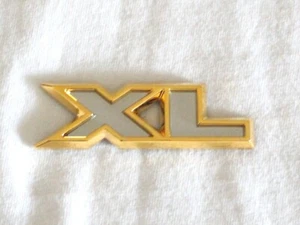 2002-2006 GMC 24K GOLD PLATED ENVOY "XL" EMBLEM - 15133077 - Picture 1 of 2