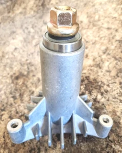 Conjunto de husillo Prime Line 7-03178; reemplaza Husqvarna 532 16 55-79 - Imagen 1 de 3