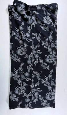 Pantalones J Jill Wearever recortados pierna ancha azul marino talla PL florales Foto 1 de 4