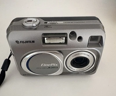 Fujifilm Finepix A 205S Kamera Kompaktkamera - Bild 1 von 4