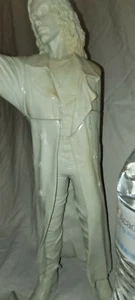 "THE CROW" Partially built, Vinyl model kit in 1/6 scale by INTELEG - Picture 1 of 12