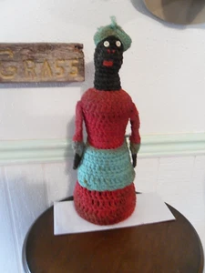 1930er Jahre afroamerikanische primitive Volkskunst gehäkelte Puppe Türstopper - Bild 1 von 6