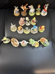 The Disney Character Collection (GROLIER SET COMPLETE 18 PC.) - Picture 1 of 3
