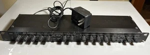 Alesis 3630 Compressor RMS/Peak Dual Channel Compressor Limiter With Gate - Picture 1 of 7