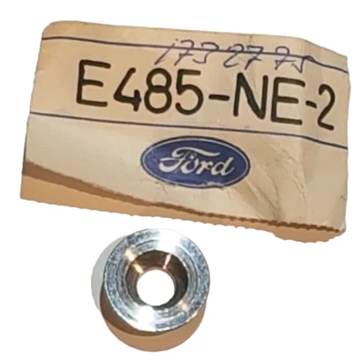 FORD CONSUL ZEPHYR ZODIAC MK II 1956-62 BISEL ENCENDEDOR DE CIGARROS #E485-NE-2 ¡NUEVO EN CAJA!  Foto 1 de 4