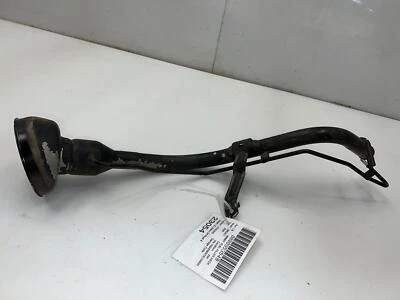 Nissan Frontier 2005-2012 conjunto de cuello de llenado de combustible OEM 17221EA800 Foto 1 de 4