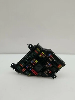 Bmw F10 F11 F12 F01 F02 5 6 7 Series Rear Trunk Fuse Junction Relay Box 9252812 - Image 1 of 4
