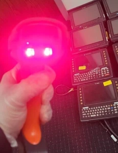 Honeywell 1911ER Bluetooth Long Range 2D Scanner,Base & Cables, 45 Days Warranty - Picture 1 of 5