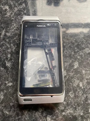 Repuesto Nokia N8 Completo Fascia Carcasa Cubierta Inc Botones - Plateado Foto 1 de 2