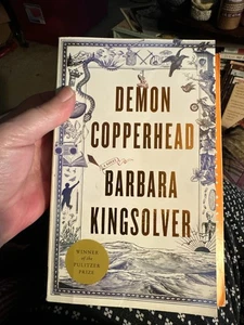 Demon Copperhead : A Novel by Barbara Kingsolver (2024, Trade Paperback) - Imagen 1 de 7