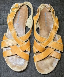 MERRELL Tan Womens Strappy Lattice Sandals Size 9 Leather - Picture 1 of 4