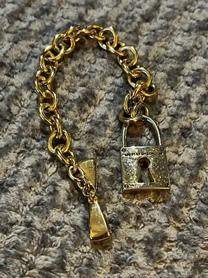 Brighton MY FLAT IN LONDON tono dorado grueso lamer pulsera arco como se muestra Bueno Foto 1 de 2