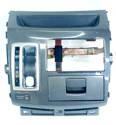 2011-2017 Nissan quest 3.5l center console shifter bezel trim oem black 68260-10 - Image 1 of 4