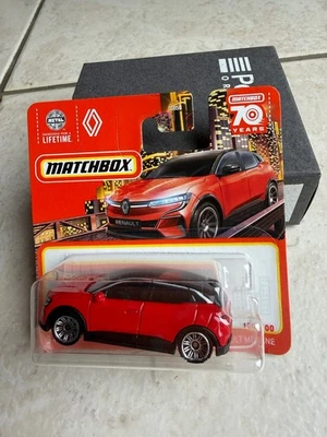 MATCHBOX ADVENTURES WORLD TOUR 2022 RENAULT MEGANE 1:64 - Photo 1/4