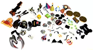 LOT OF RANDOM TOY, COLLECTIBLE FIGURE REPLACEMENT PARTS AND PIECES / SOLD AS IS - Bild 1 von 10