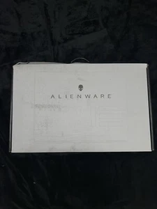Alienware M15 R6 Gaming Laptop, 15.6 inch, Dark Side of The Moon - Picture 1 of 7