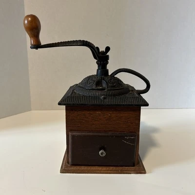 Molinillo de café de hierro fundido de madera vintage molino manivela cajón mesa granja Foto 1 de 4