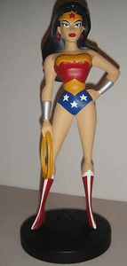 WARNER BROS WONDER WOMAN MAQUETTE MIB LOW #130 STATUE DC-Comics JUSTICE LEAGUE  - Picture 1 of 9