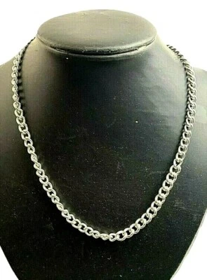 Collar de cadena de eslabones de Claire tono plata 18" Foto 1 de 4