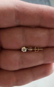 14k Yellow Gold 0.30CT Round Cut GHVS-SI Natural Diamond Women's Stud Earrings - Picture 1 of 11