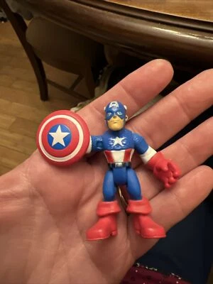 "Minifigura de acción de juguete Capitán América de 2"" pulgadas Marvel Hasbro (2010, C-3046a)"  Foto 1 de 4