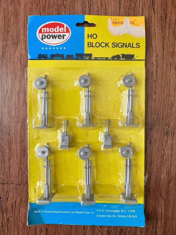 Model Power 1451 HO Scale Plastic Block Signals - Image 1 of 1