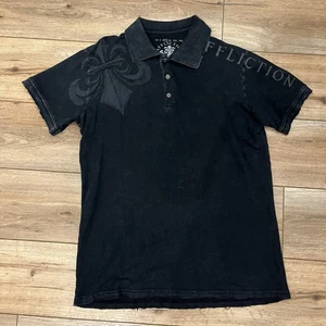 Polo Y2K Affliction blu nera teschio ali d'angelo maglietta con colletto taglia L grunge - Foto 1 di 8