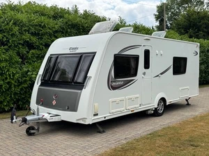 Elddis Avante 540 4 Berth 2015 Caravan with Motor Movers and Fixed Bed - Picture 1 of 23