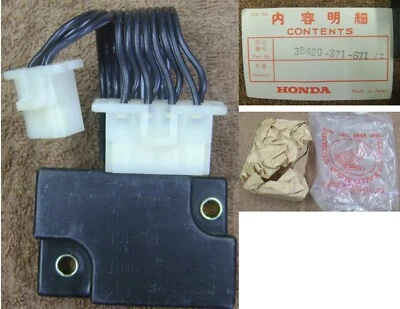 Nuevo de Lote Antiguo Honda GL1000 - UNIDAD DE ILUMINACIÓN DE RESERVA - 1975 76 77 GoldWing 38420-371-671 LTD Foto 1 de 3