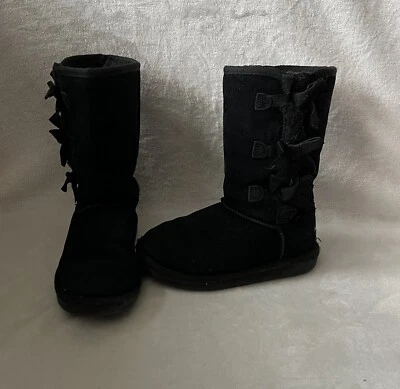 Botas altas de invierno Ugg Koolaburra Victoria niñas talla 13 gamuza piel lazo negras *defecto Foto 1 de 4