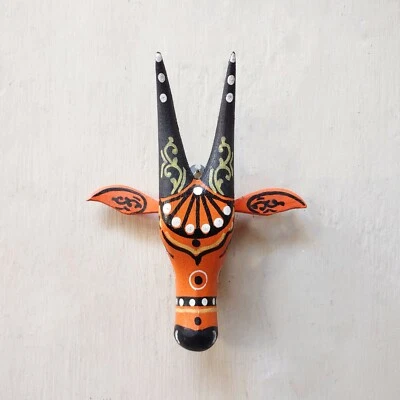 Estatua cabeza de toro vintage decoración del hogar Nandi Tauro escultura colgante de pared arte raro Foto 1 de 4