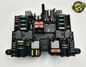 2020-2024 MERCEDES GLA GLB CABIN FUSE RELAY JUNCTION BOX BLOCK OE 34k 1779061302 - Picture 1 of 8