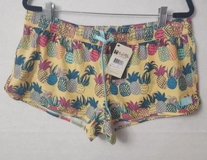 Salt Life Women's Pineapple Paradise Yellow Shorts NWT Size XL - Picture 1 of 7