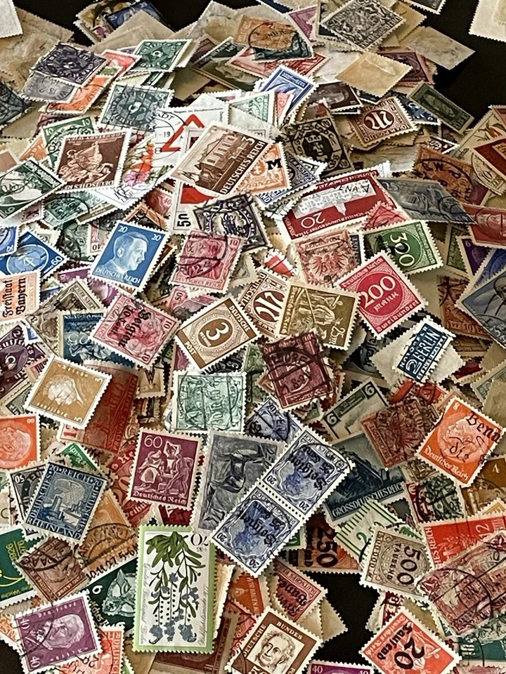 Germany and Area Mixture 100+ Stamps. Bundespost Deutsche Post Deutsches Reich - Image 1 of 4
