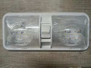Double COB LED RV Dome Light 11-18 Volt 550LM - Picture 1 of 6
