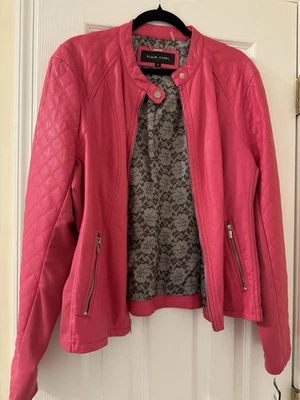 Hermosa Chaqueta Wilson's Cuero” Remache Negro” Rosa Imitación Cuero Talla XL Foto 1 de 4