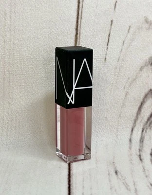 NUEVO DESLIZADOR DE LABIOS DE TERCIOPELO NARS - Tono: Rapto - 0,12 oz / 3,4 ml tamaño de viaje Foto 1 de 2